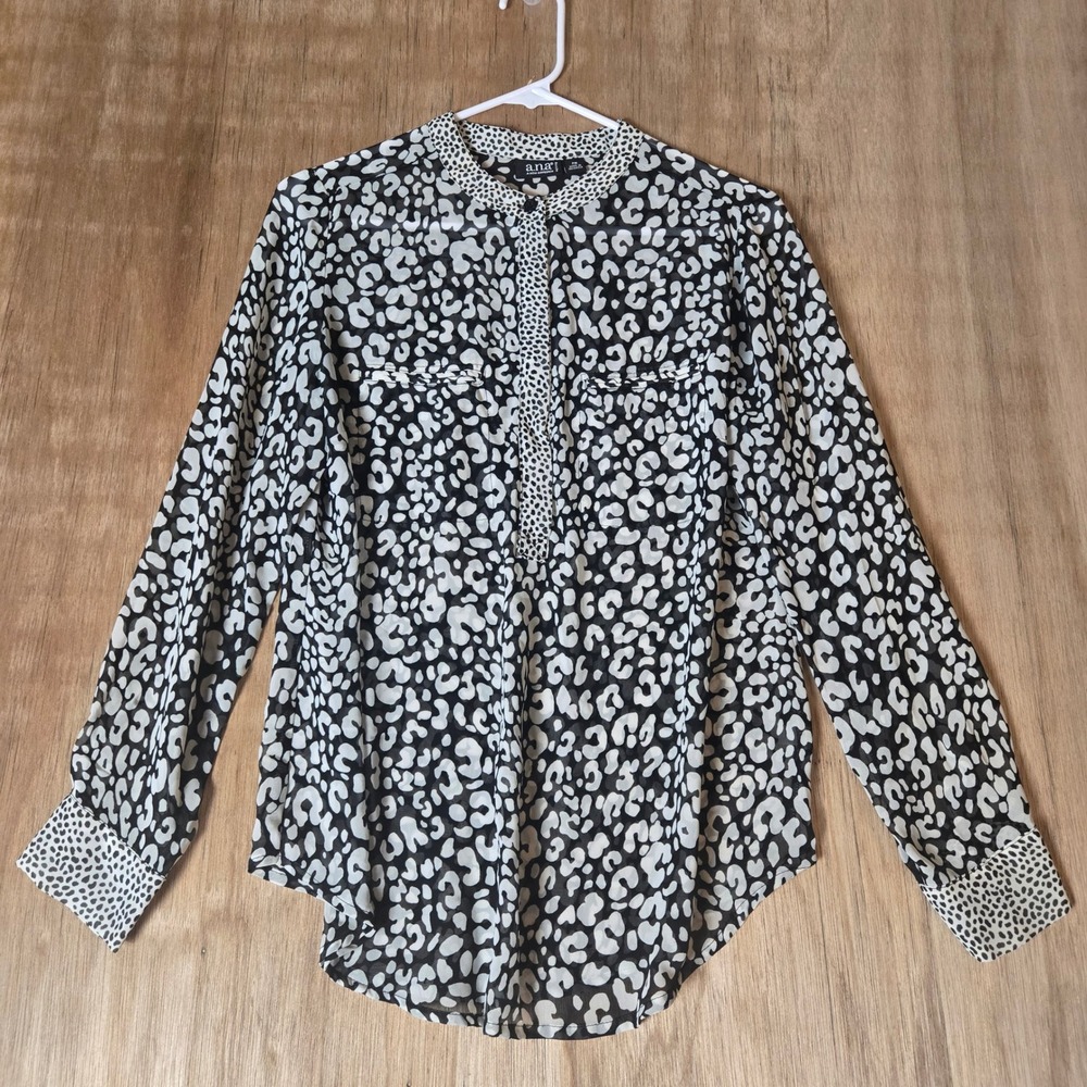 a.n.a Leopard Print Blouse Black White Petite PM Long Sleeve Mob Wife